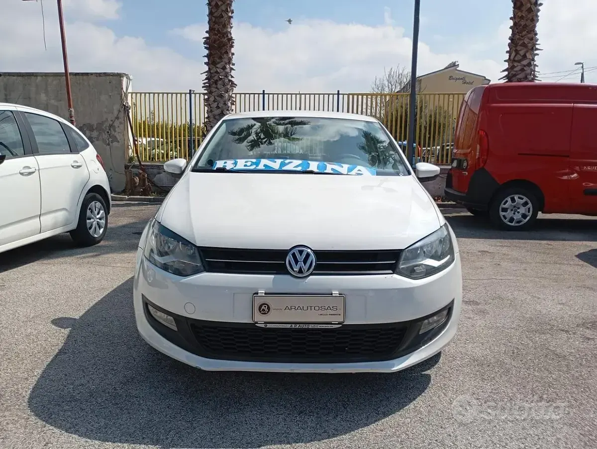 Usata VW Polo Highline 85 CV (62 kW) 2009 Bianco Utilitaria