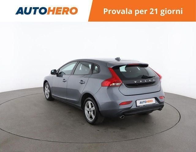 Usata Volvo V40 119 CV (87 kW) 2018 Grigio Berlina