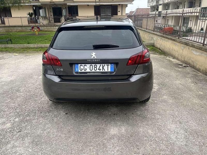 Usata Peugeot 308 Allure 120 CV (88 kW) 2017 Berlina