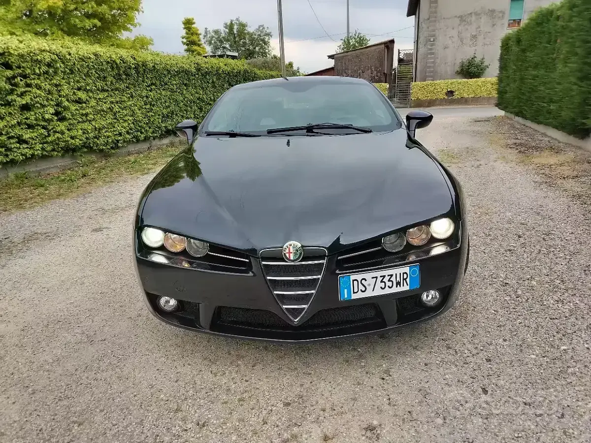 Usata Alfa Romeo Brera 200 CV (147 kW) 2009 Nero Coupé