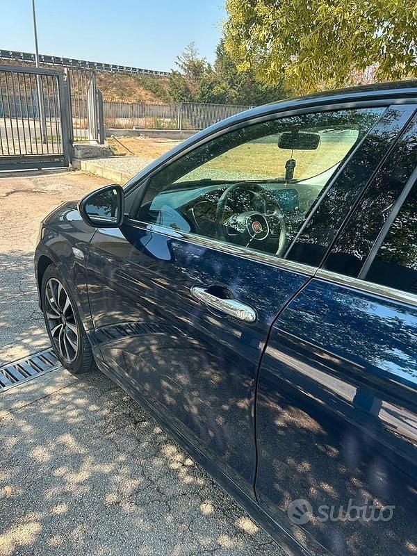 Usata Fiat Tipo 95 CV (69 kW) 2018 Blu Berlina