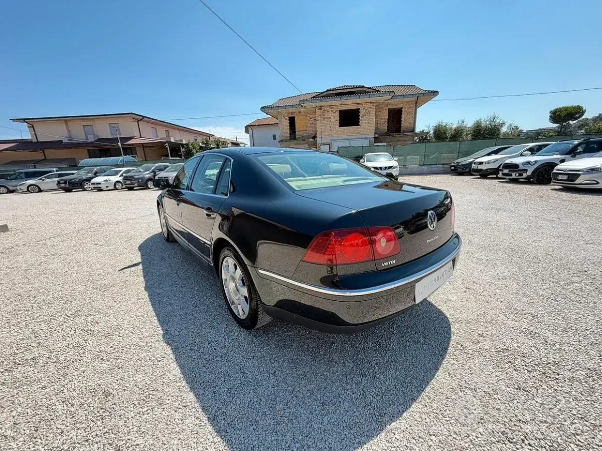 Usata VW Phaeton 239 CV (175 kW) 2009 Nero Berlina