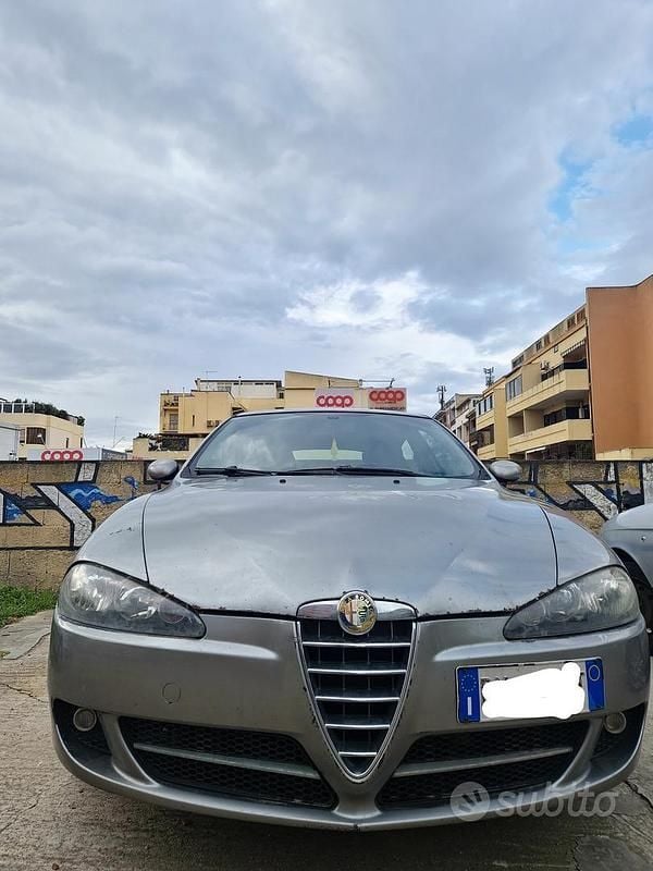 Usata Alfa Romeo 147 2008 Grigio Utilitaria