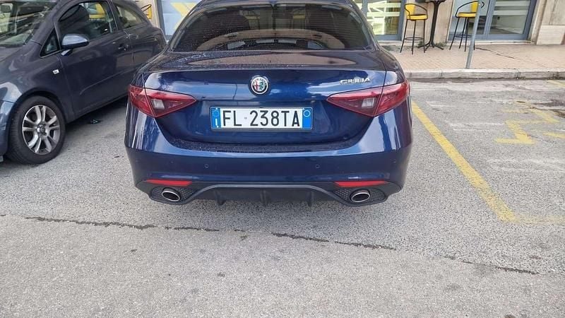 Usata Alfa Romeo Giulia Super 179 CV (131 kW) 2017 Berlina