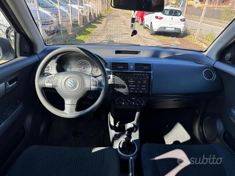 Gebraucht Suzuki Swift GLX 92 PS (67 kW) 2006 Grau Kleinwagen