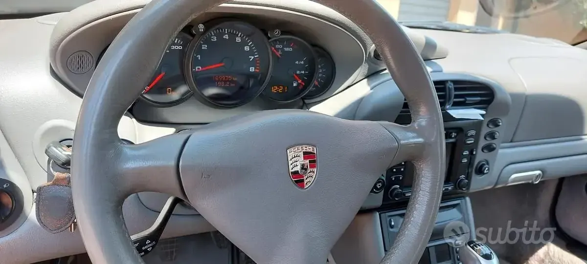 Usata Porsche 911 Carrera 4 320 CV (235 kW) 2001 Blu Coupé