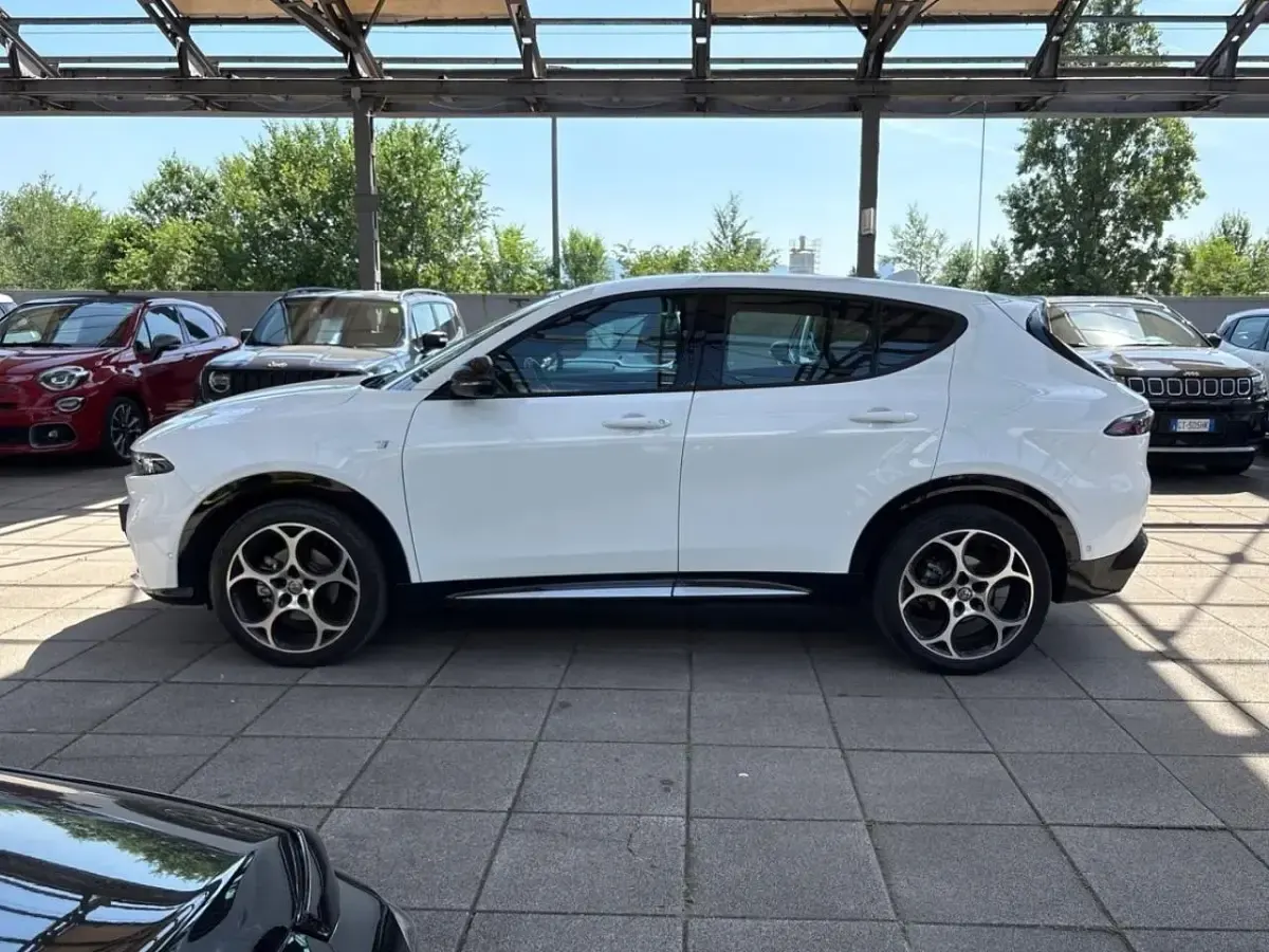 Usata Alfa Romeo Tonale Ti 131 CV (96 kW) 2023 Bianco SUV