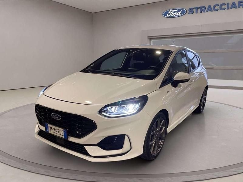 Bianco pastello Usata 2023 Ford Fiesta ST-Line X Berlina | 16.900 € (Buon prezzo) - Immagine 1/4