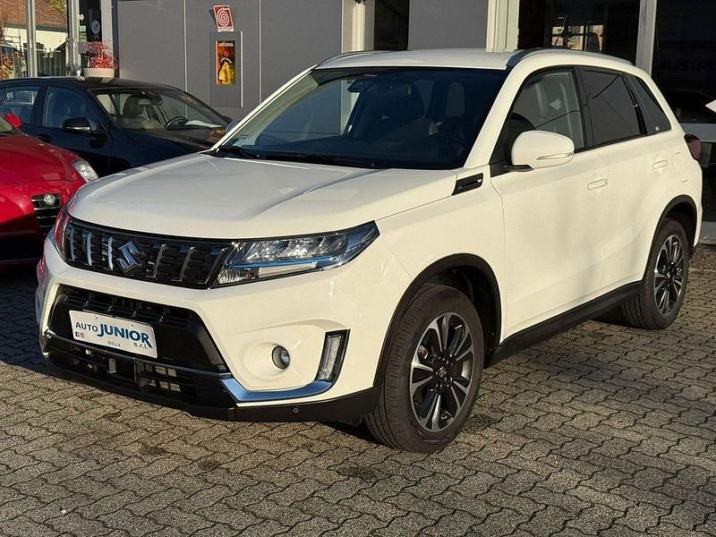 Usata Suzuki Vitara 129 CV (94 kW) 2022 Bianco SUV