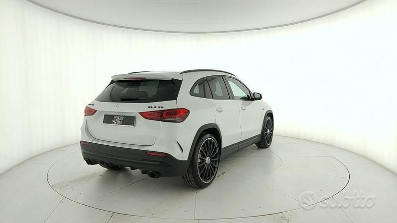 Usata Mercedes GLA35 AMG AMG 306 CV (225 kW) 2023 Digital white SUV