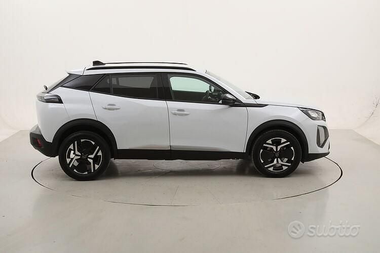 Usata Peugeot 2008 Allure 100 CV (73 kW) 2025 Bianco SUV