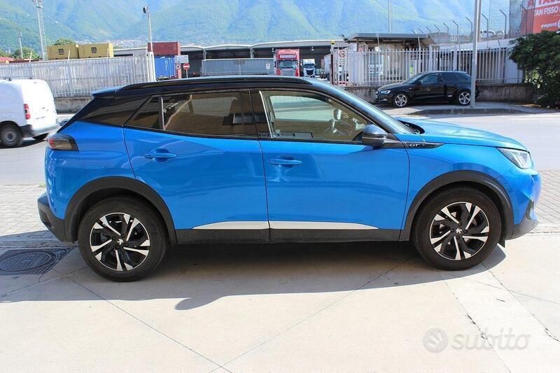 Usata Peugeot 2008 102 CV (75 kW) 2022 Blu SUV