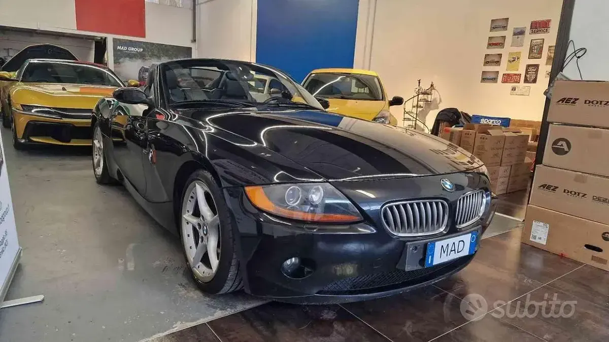 Usata BMW Z4 Performance 231 CV (169 kW) 2004 Nero Cabrio