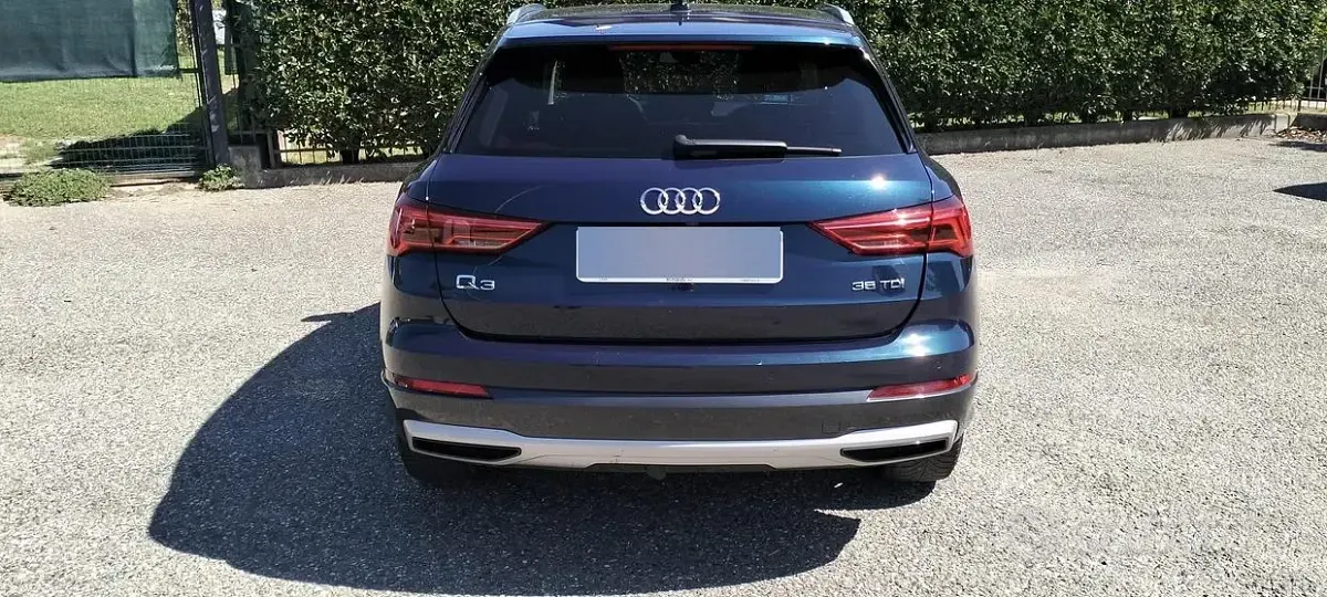 Usata Audi Q3 Advanced 150 CV (110 kW) 2019 Bluazzurro SUV