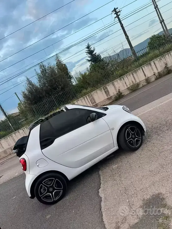 Usata Smart ForTwo Cabrio 71 CV (52 kW) 2018 Bianco Cabrio