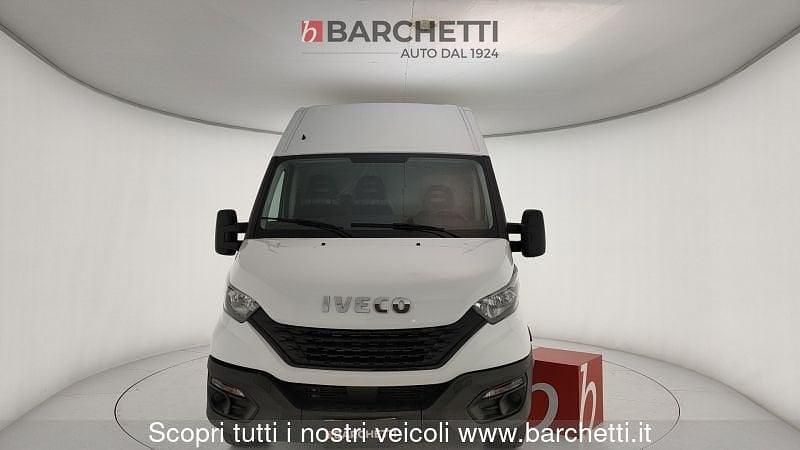 Usata Iveco Daily 116 CV (85 kW) 2021 Bianco Furgone