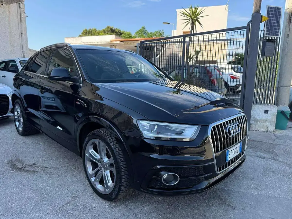 Usata Audi Q3 Advanced Plus 177 CV (130 kW) 2013 Nero SUV
