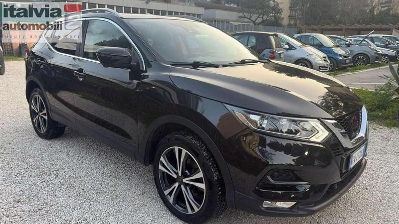 Usata Nissan Qashqai Tekna 131 CV (96 kW) 2019 Nero SUV