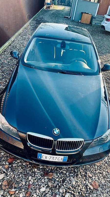 Usata BMW 330 231 CV (169 kW) 2006 Nero Berlina