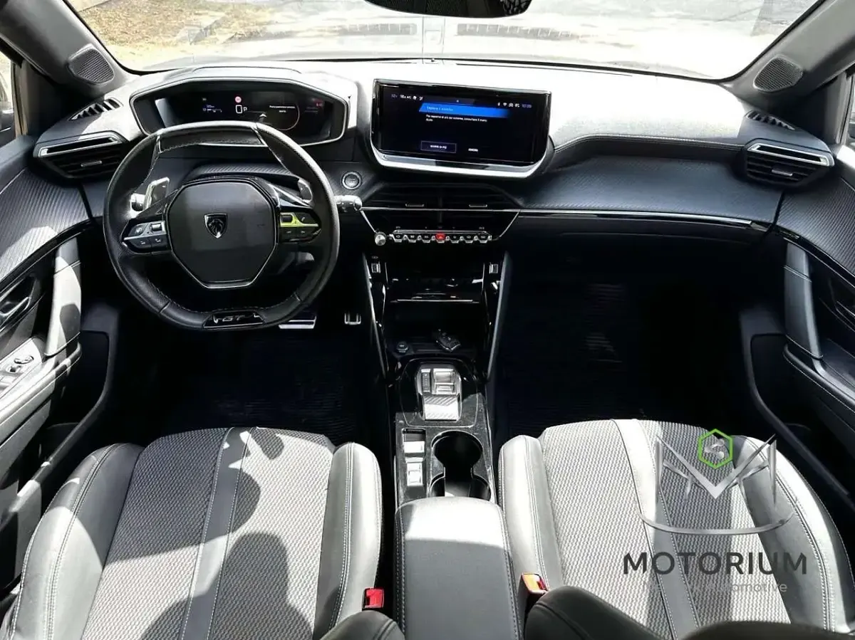 Usata Peugeot 208 GTi 101 CV (74 kW) 2024 Grigio selenium Utilitaria