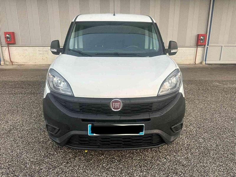 Usata Fiat Doblò 95 CV (69 kW) 2016 Bianco Monovolume