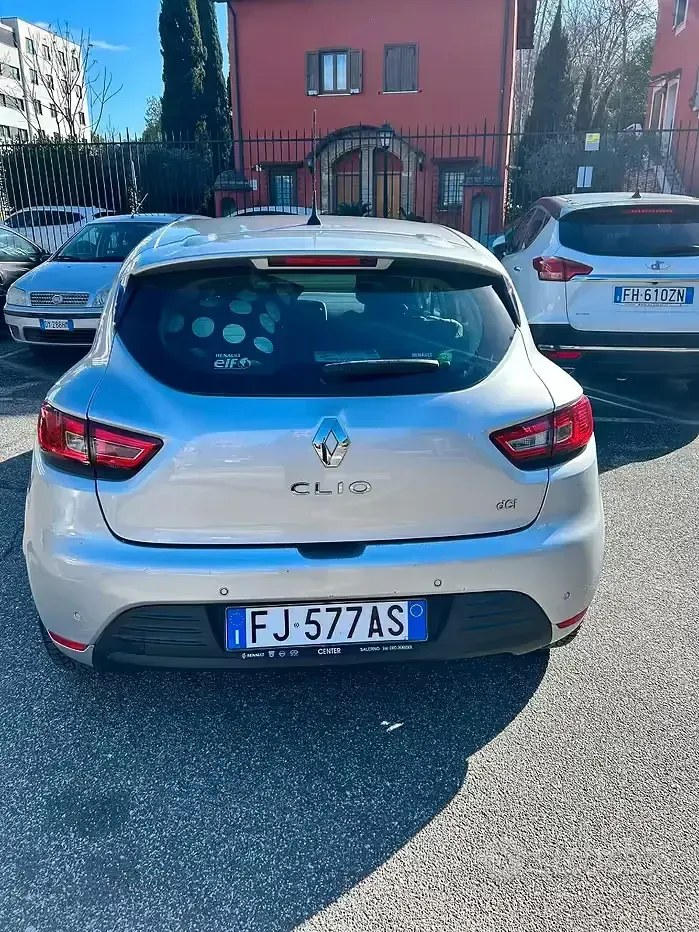 Usata Renault Clio 75 CV (55 kW) 2017 Grigio Utilitaria