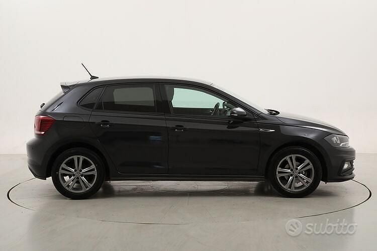 Usata VW Polo Sport 80 CV (58 kW) 2021 Grigio Utilitaria