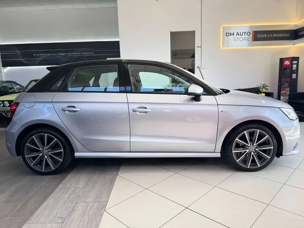 Usata Audi A1 Sportback S-Line 90 CV (66 kW) 2016 Argento Utilitaria