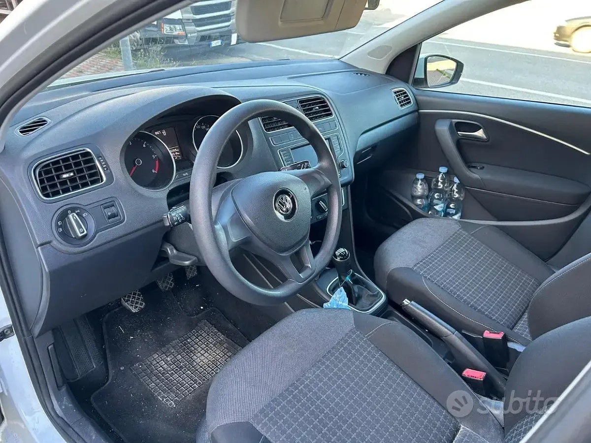 Usata VW Polo 90 CV (66 kW) 2017 Bianco Berlina