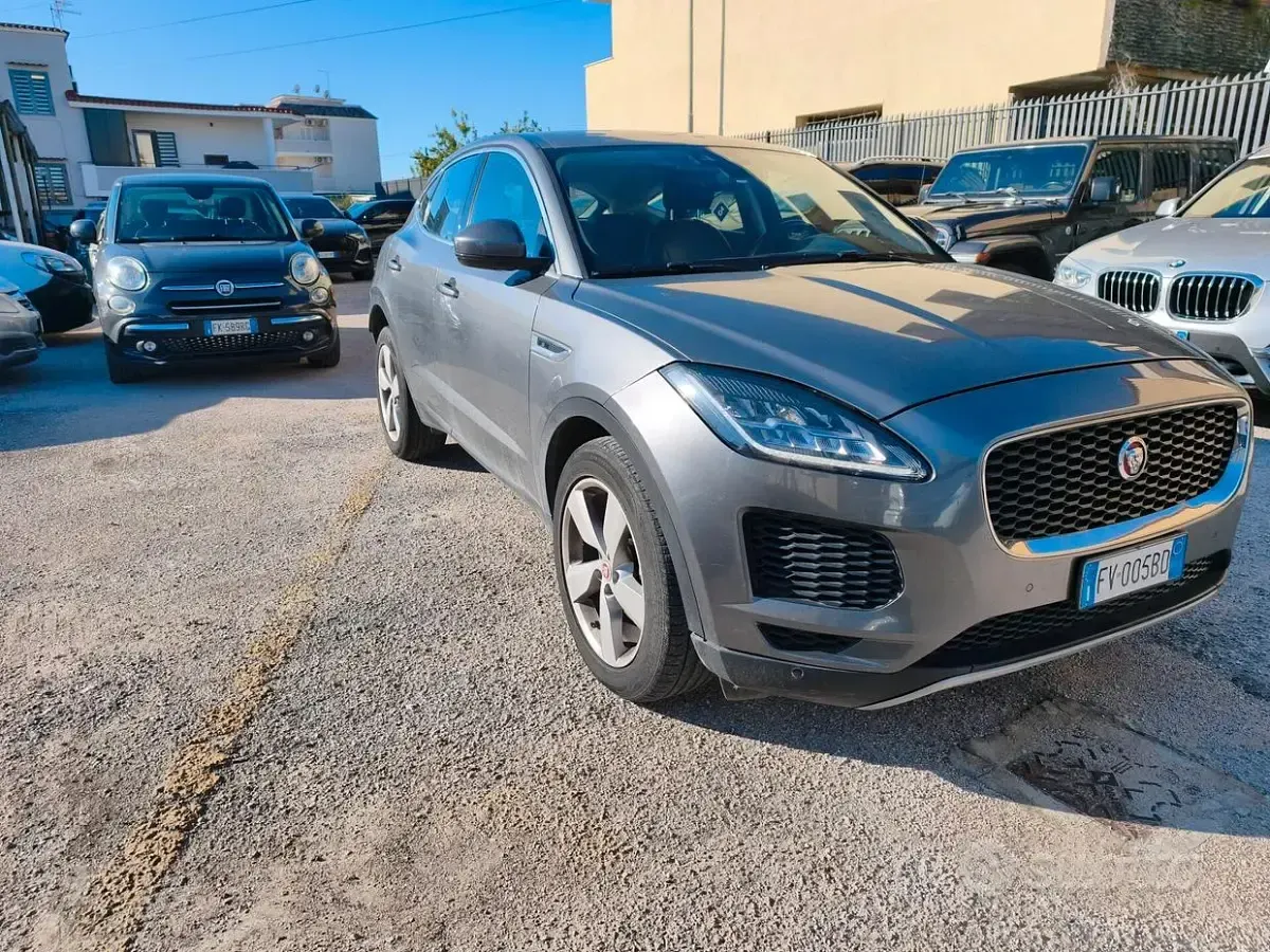 Usata Jaguar E-Pace S 179 CV (131 kW) 2019 Grigio SUV