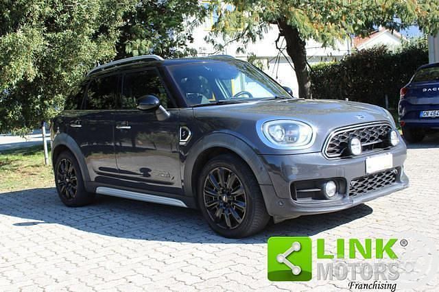 Grigio Usata 2017 Mini Cooper SD Countryman SUV | 16.400 € (Buon prezzo) - Immagine 1/4