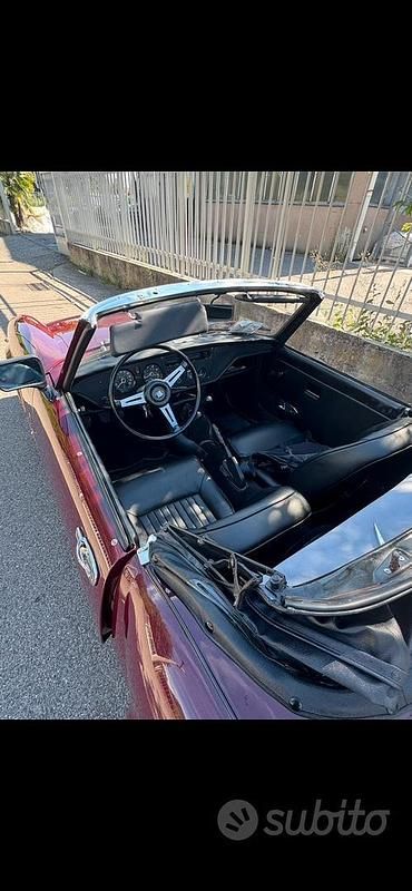 Usata Triumph Spitfire 95 CV (69 kW) 1970 Rosso Cabrio