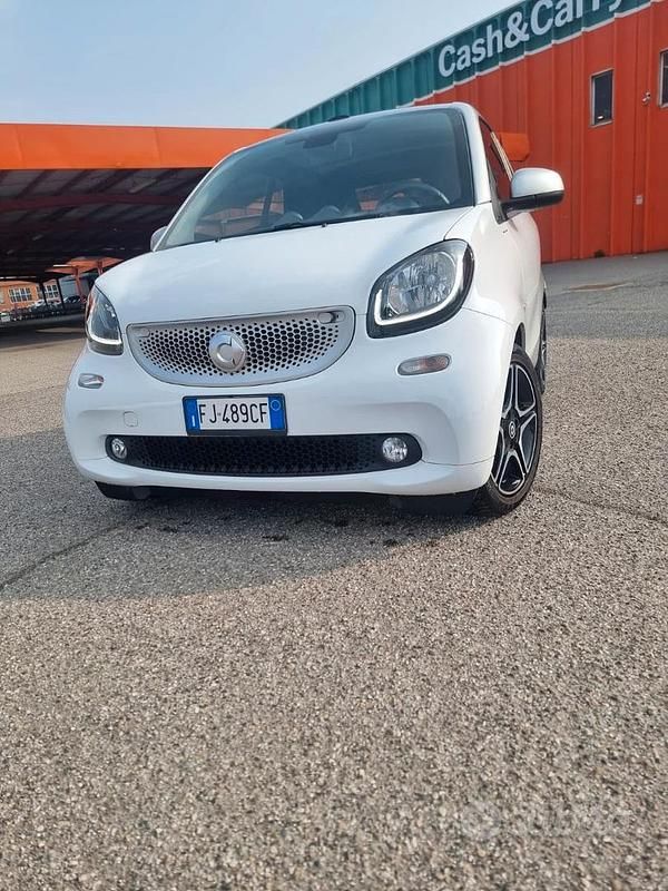 Usata Smart ForTwo Cabrio Passion 71 CV (52 kW) 2015 Bianco Cabrio