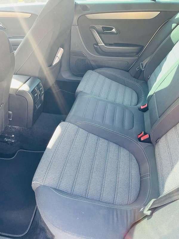 Usata VW Passat 160 CV (117 kW) 2011 Cabrio