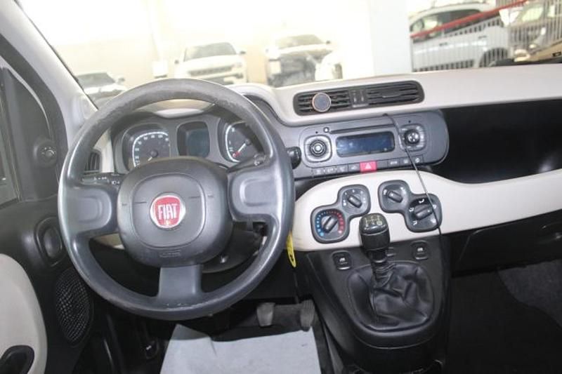 Usata Fiat Panda Easy 95 CV (69 kW) 2015 Beige Utilitaria