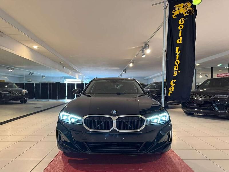 Usata BMW 320 190 CV (139 kW) 2023 Nero Station wagon