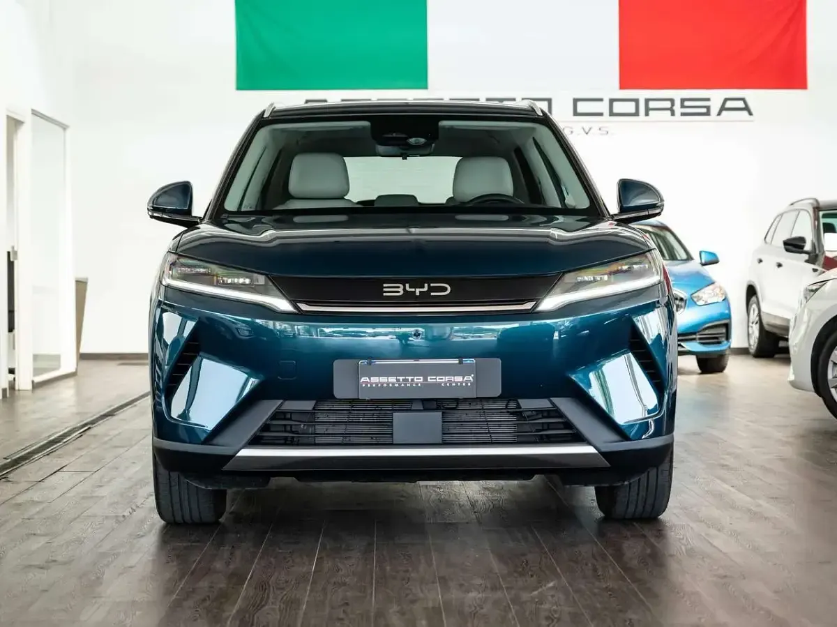 Nuova BYD Atto 2 Active 98 CV (72 kW) 2026 Midnight blue SUV