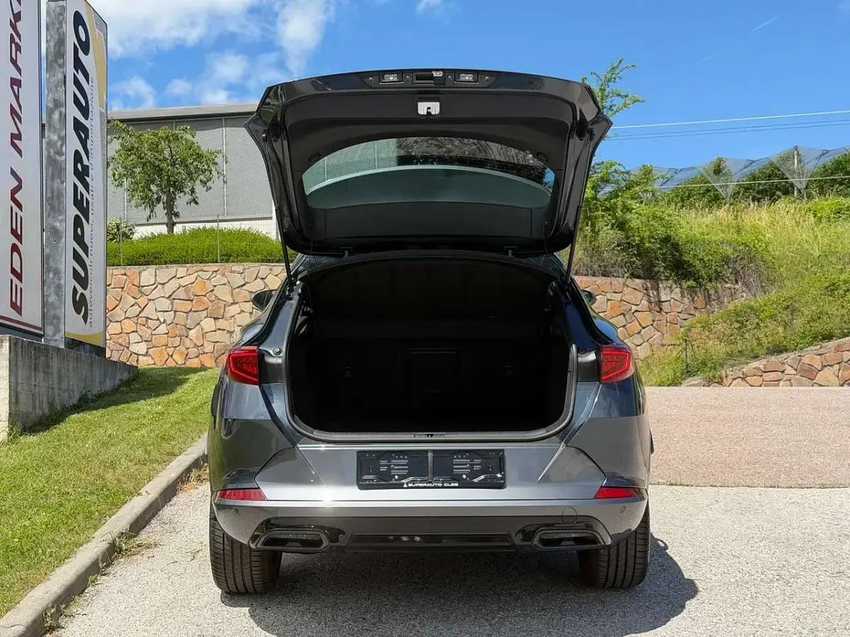 Usata Cupra Formentor 150 CV (110 kW) 2023 Grigio SUV