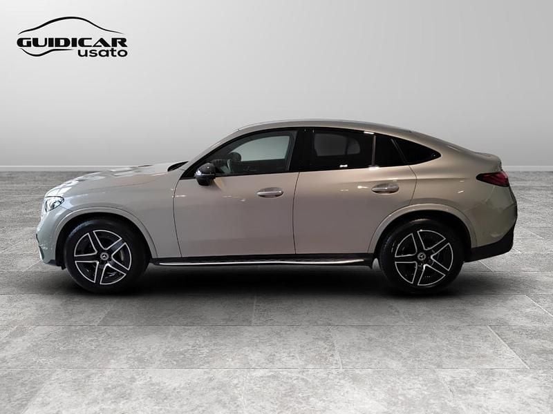 Usata Mercedes GLC300 AMG Line Premium 269 CV (197 kW) 2023 Marrone Coupé