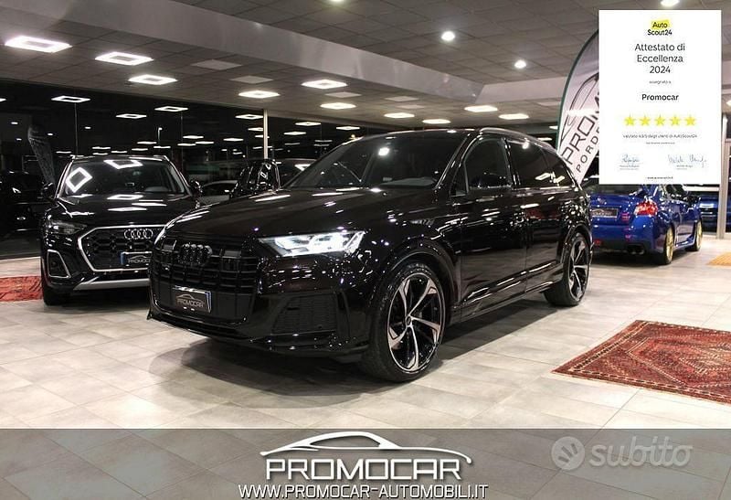 Usata Audi Q7 Exclusive 286 CV (210 kW) 2023 Marrone mogano SUV