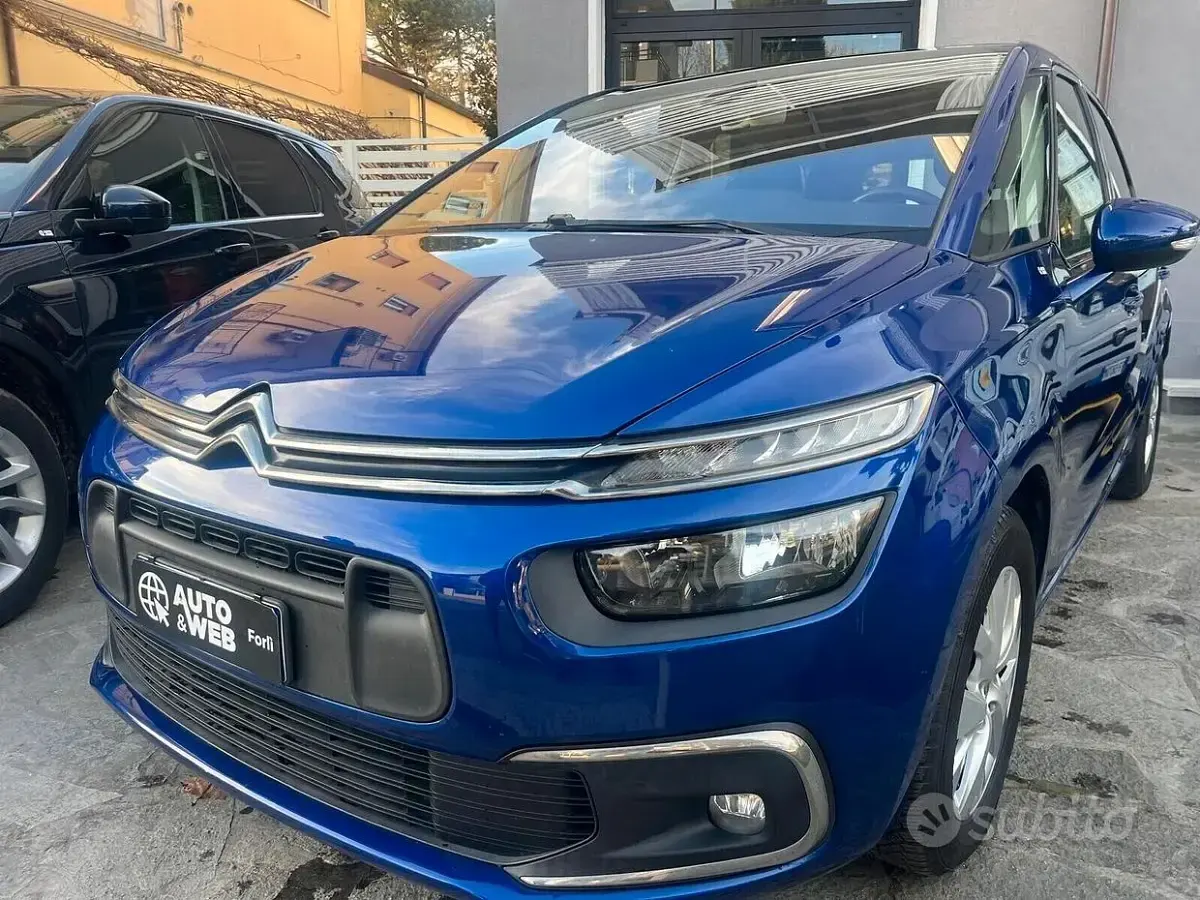 Usata Citroën C4 Feel 120 CV (88 kW) 2018 Blu Berlina