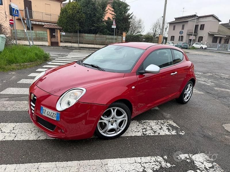 Usata Alfa Romeo MiTo 105 CV (77 kW) 2010 Rosso Utilitaria