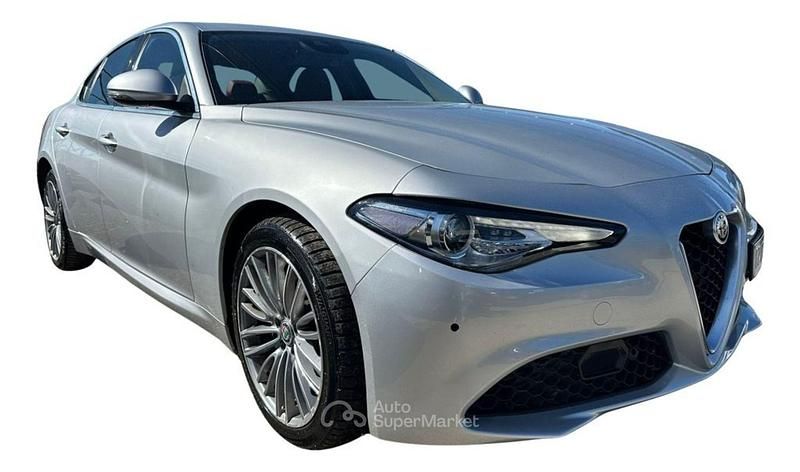 Usata Alfa Romeo Giulia Lusso 190 CV (139 kW) 2019 Grigio Berlina