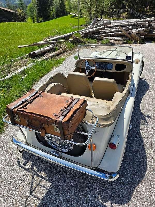 Usata Morgan 4/4 97 CV (71 kW) 1976 Bianco Cabrio