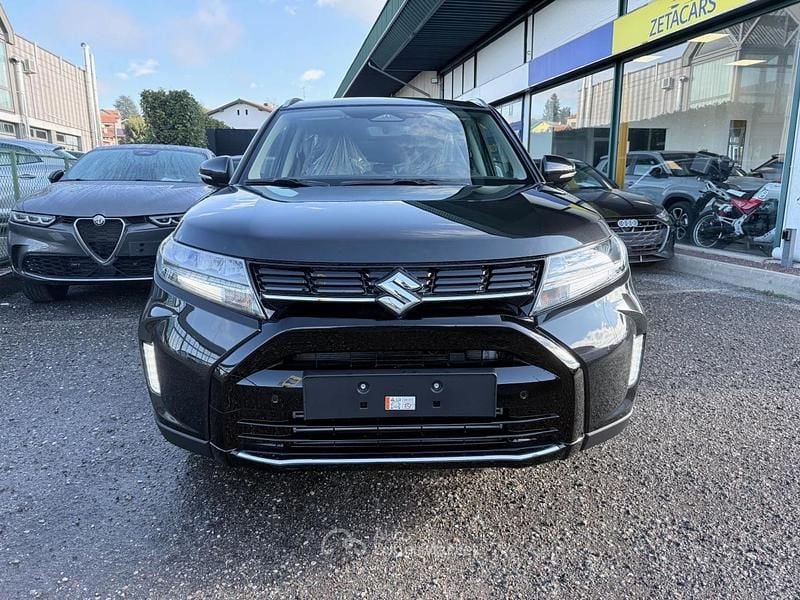 Nuova Suzuki Vitara 110 CV (80 kW) 2026 Nero dubai SUV