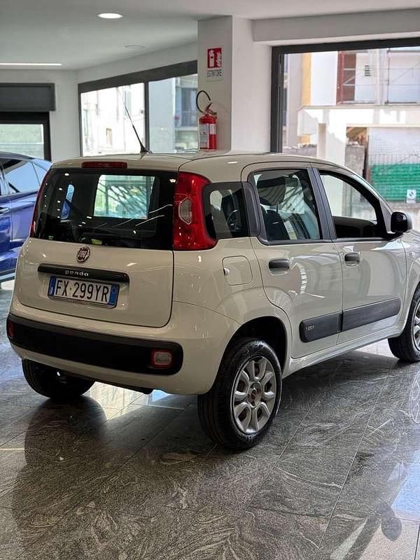 Usata Fiat Panda Lounge 85 CV (62 kW) 2019 Bianco Berlina