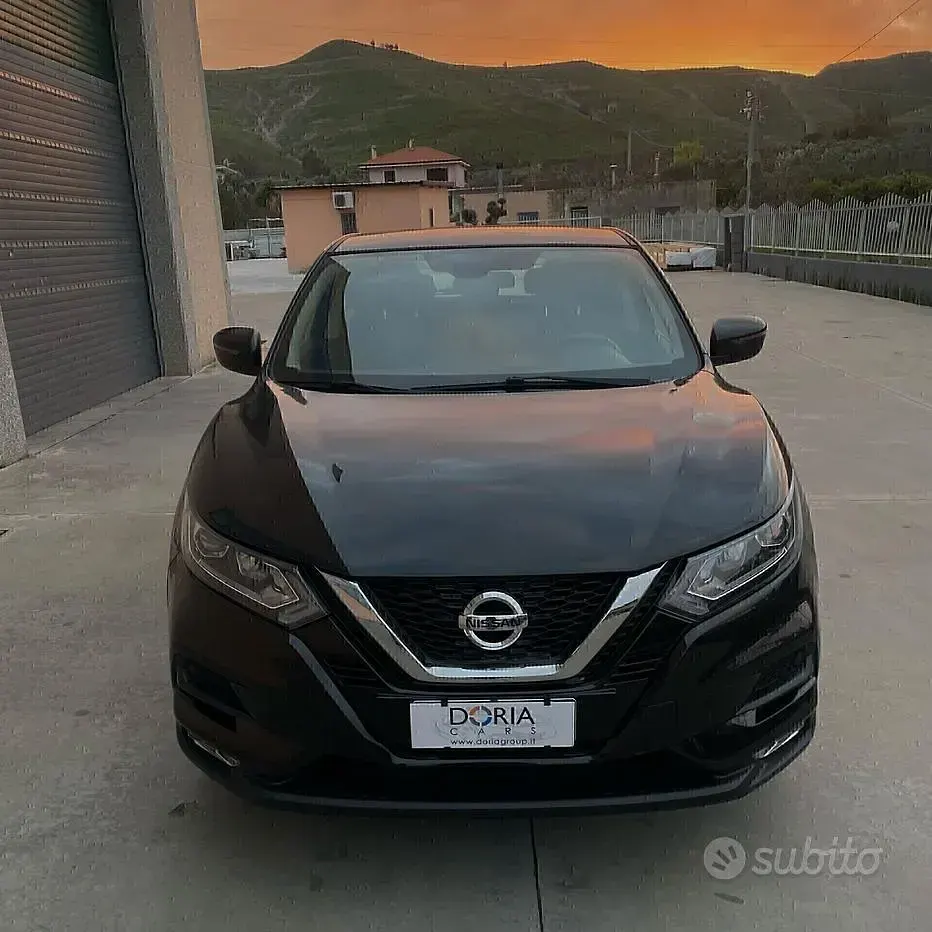 Usata Nissan Qashqai Tekna 116 CV (85 kW) 2019 Nero SUV