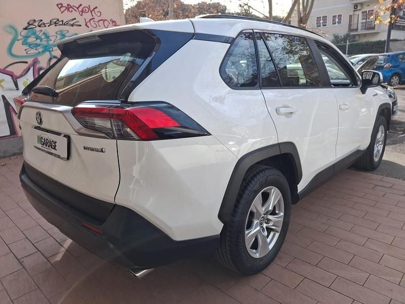 Usata Toyota RAV4 Hybrid Business Edition 178 CV (130 kW) 2021 Bianco SUV