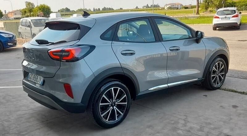 Usata Ford Puma Titanium 125 CV (91 kW) 2020 Grigio SUV