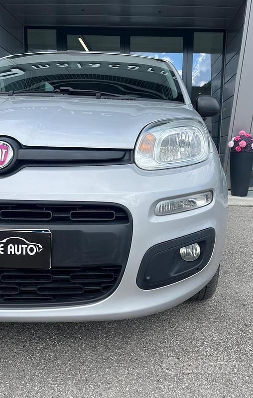 Begagnad Fiat Panda Easy 69 HK (50 kW) 2017 Grå Halvkombi